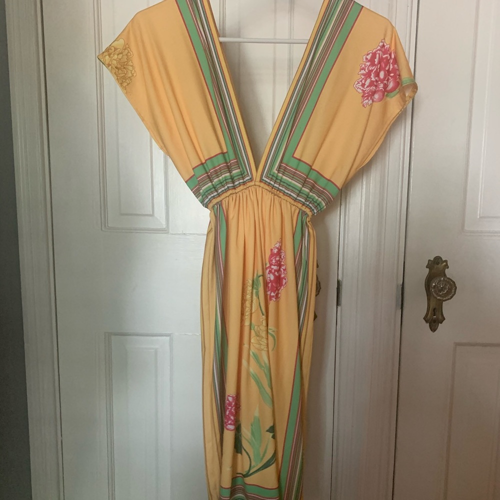 Floral dress size small